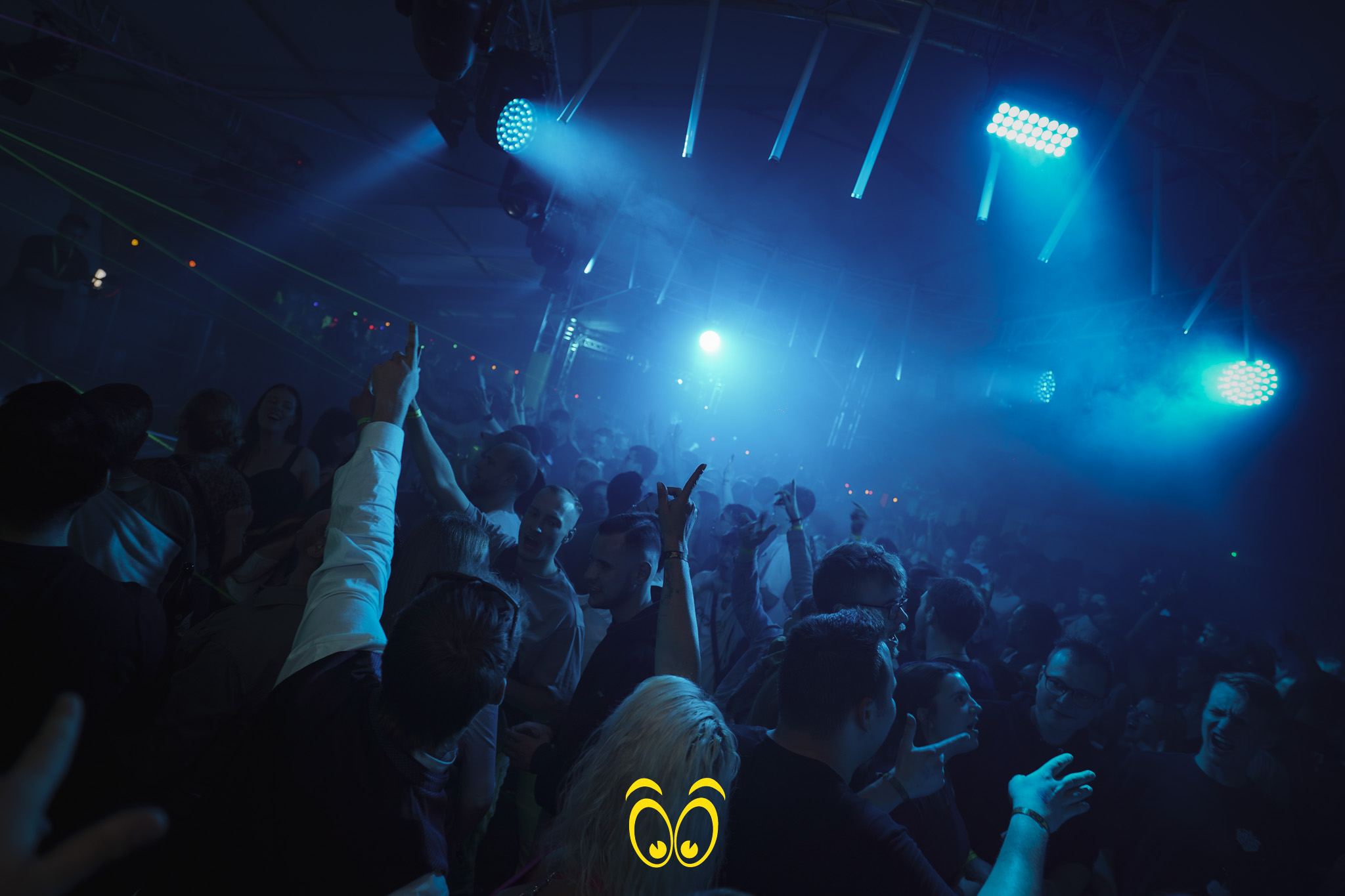 V-PARTY Galerie