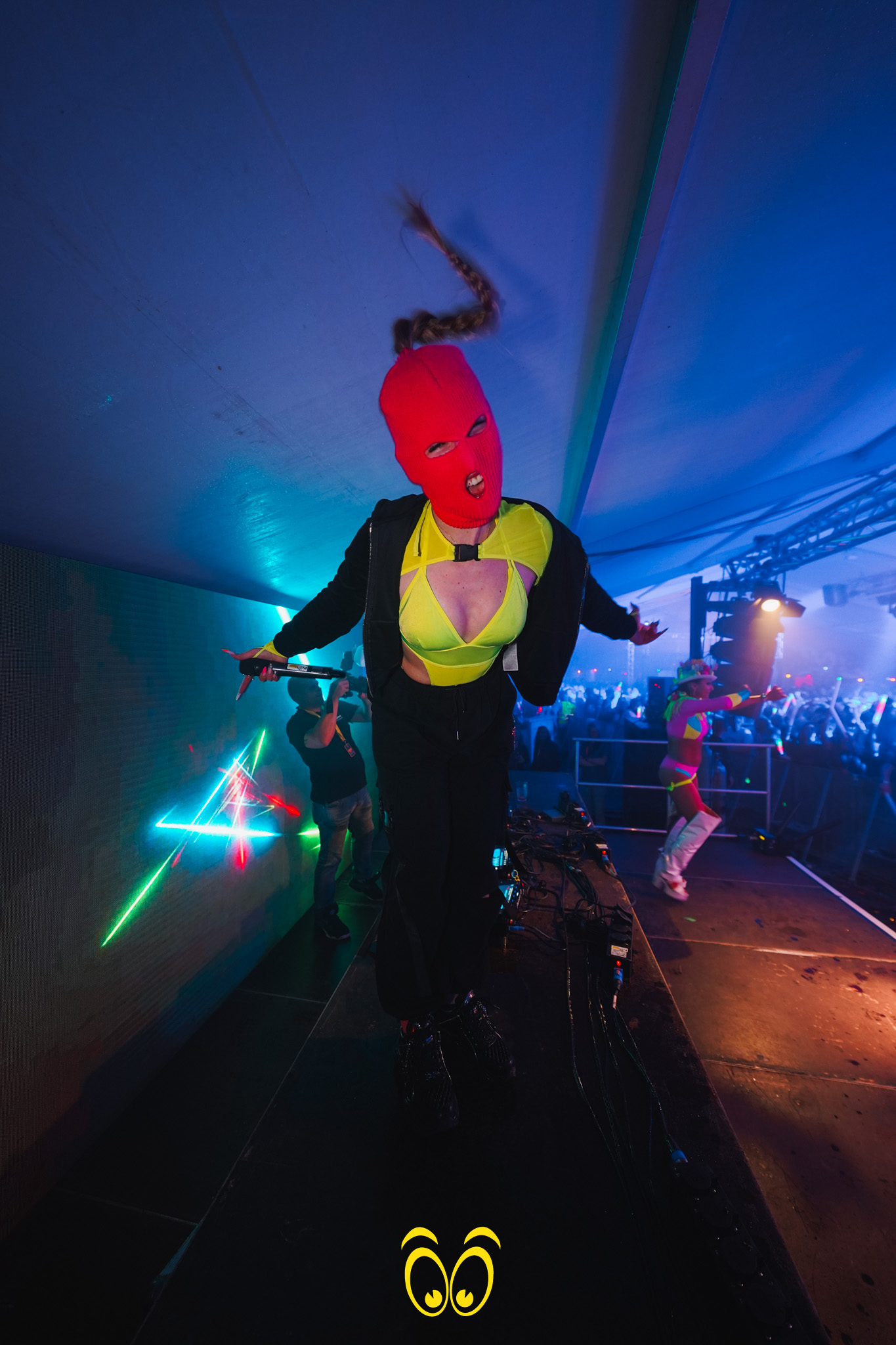 V-PARTY Galerie