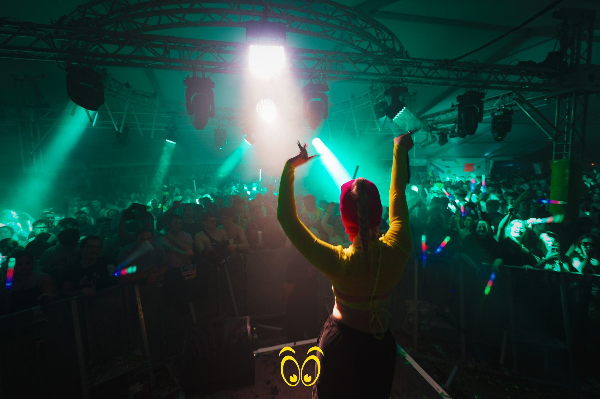 V-PARTY Galerie