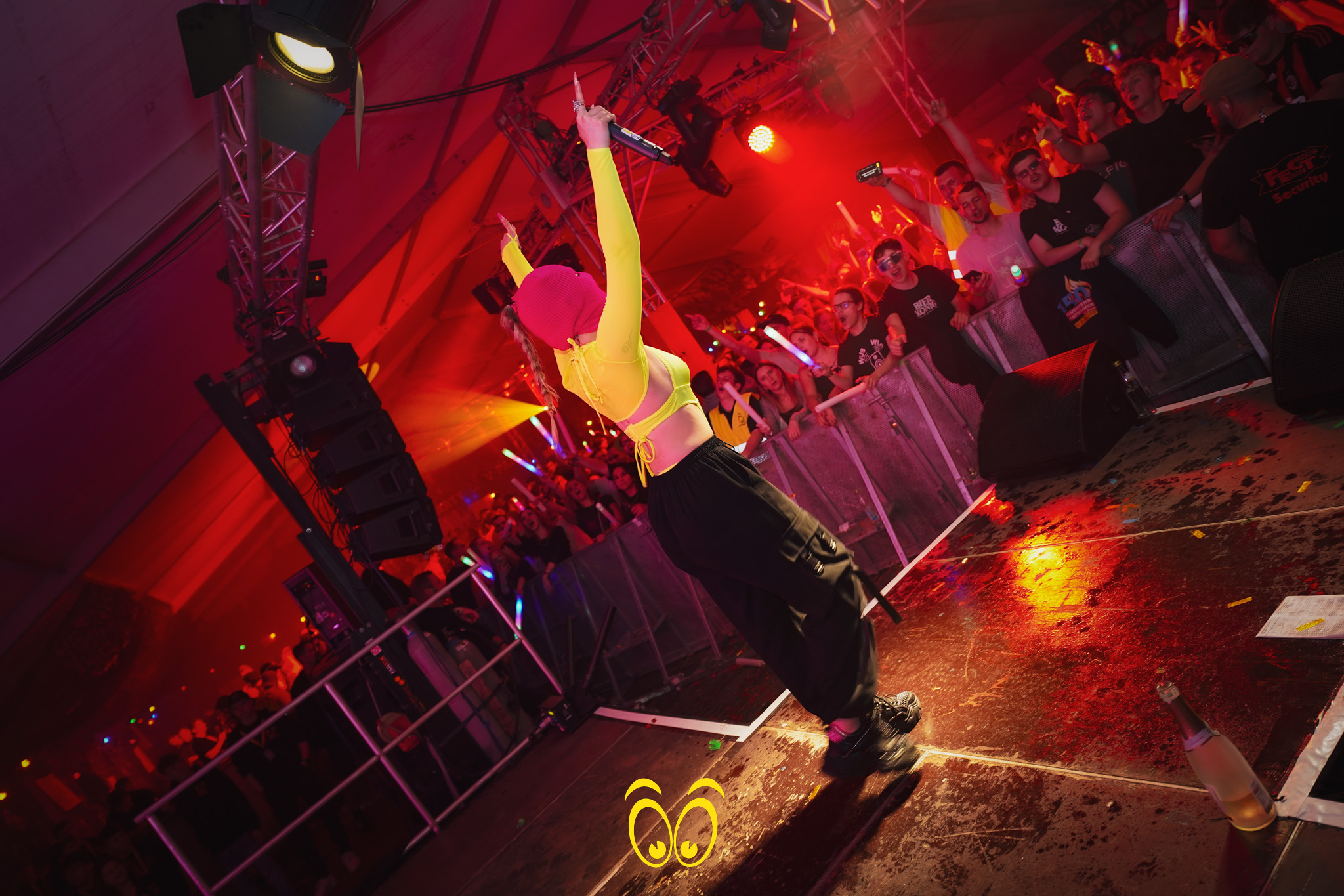 V-PARTY Galerie